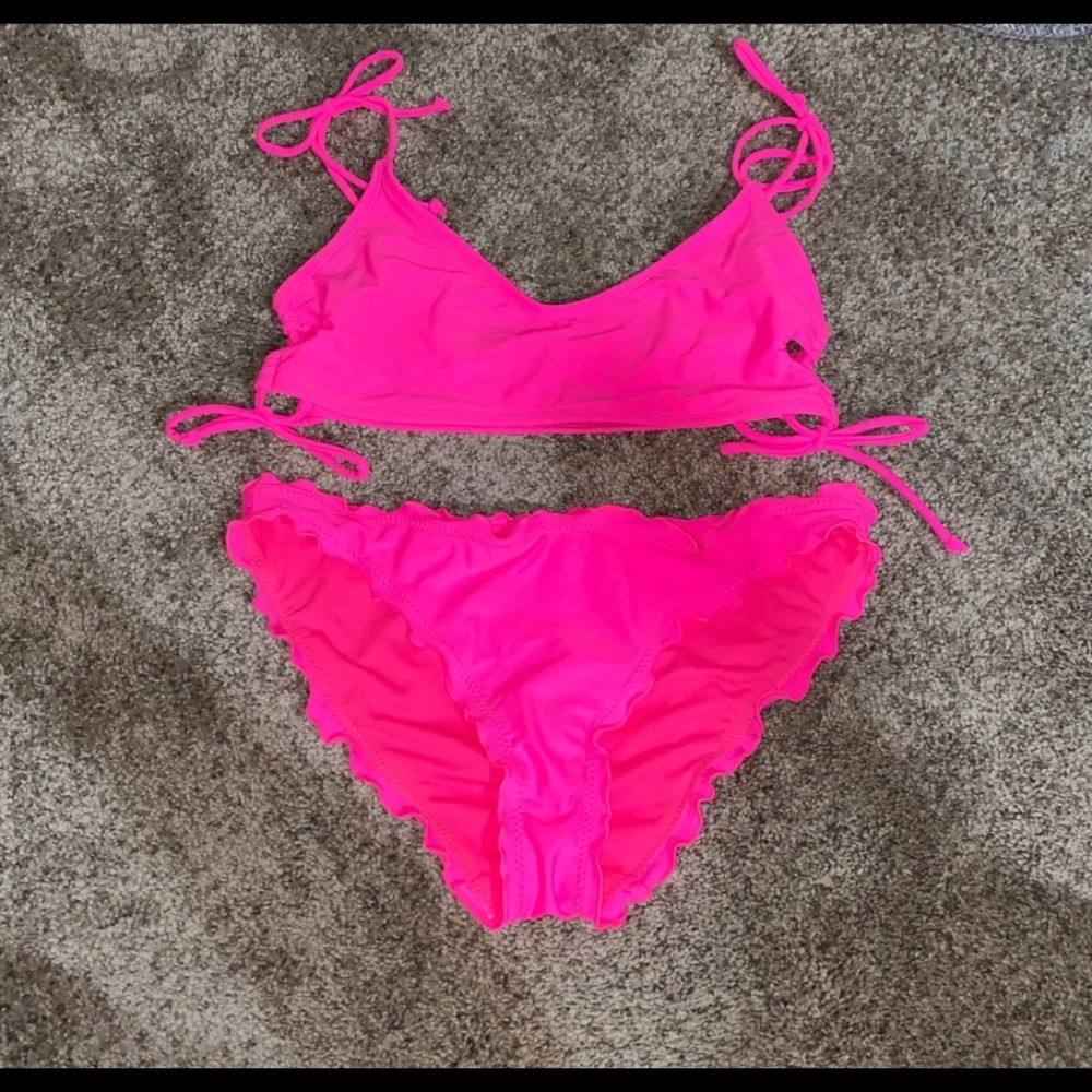 NWOT Womens Bikini Set Size Medium